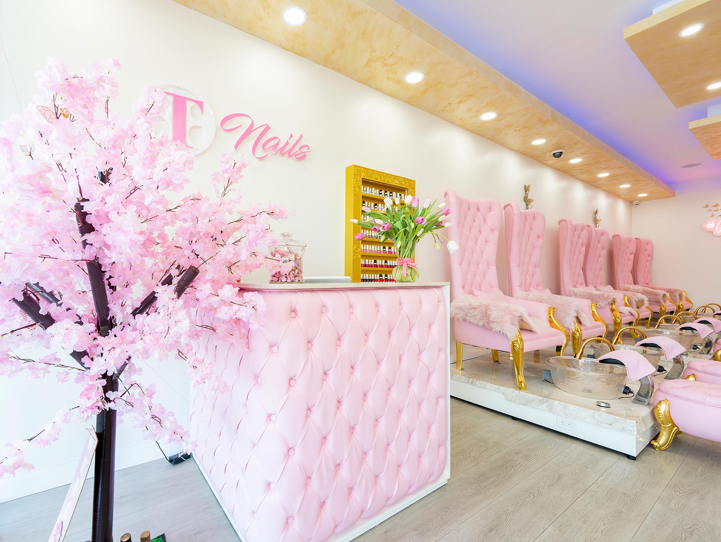 Nail and Spa 91405 Beauty Touch Nails of Van Nuys, CA 91405